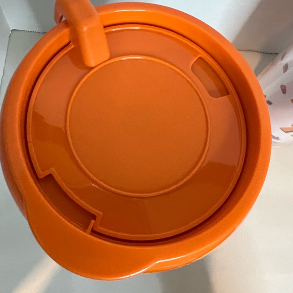 Disney’s Halloween Coffee Tumblers - Picture 2 of 13